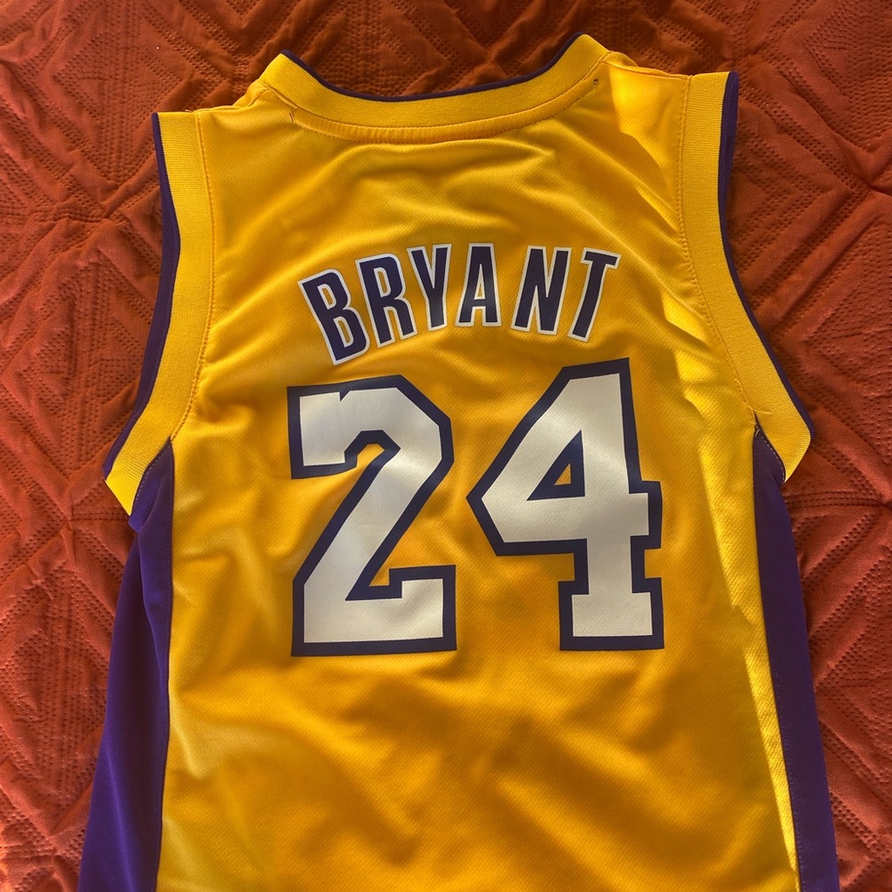 ADIDAS KOBE BRYANT JERSEY